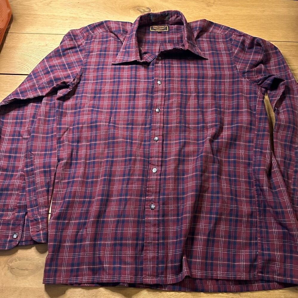 Yves Saint Laurent button up large
